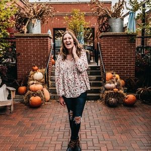 Meet your Posher, Stefanie